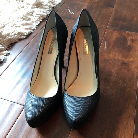 BCBG heels - Picture 3 of 3